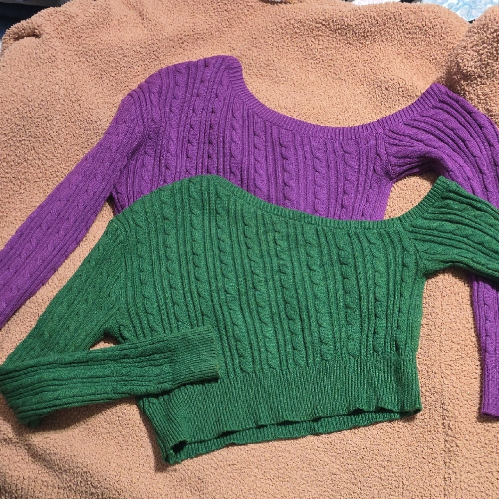 SHEIN Off-the-Shoulder Green and Purple Sweater Set